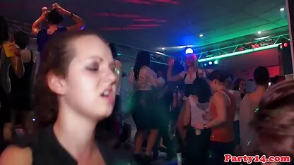 Emo Teen pornos mit reifen frauen gratis Arschfick