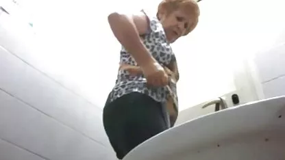Entzückende asiatische Sohlen pornofilme mit tieren kostenlos 2