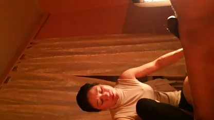 Kleine Titten Cutie nutzt kostenlose granny sexfilme zwei Schwänze